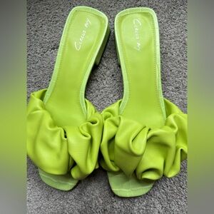 Circus by Sam Edelman Janis Wasabi  Heels Size 8